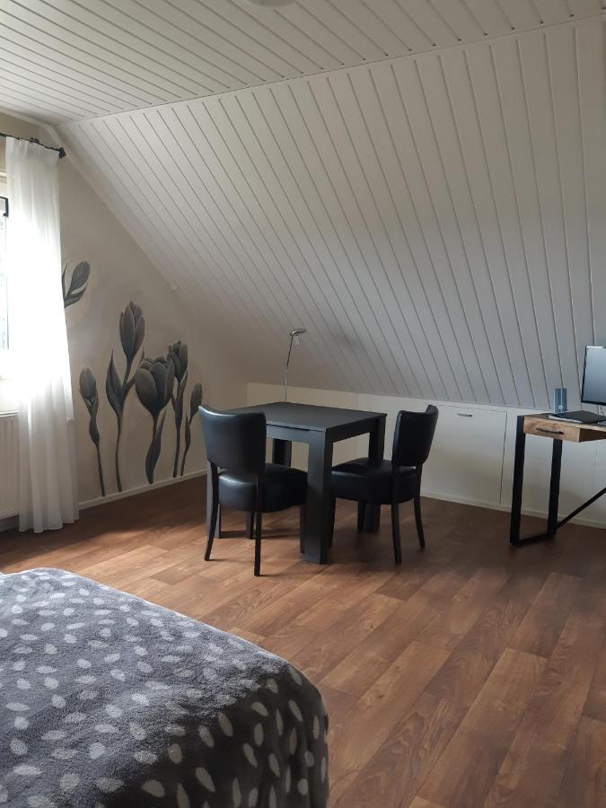 B&B De Kandelaar 비딩허젠 외부 사진